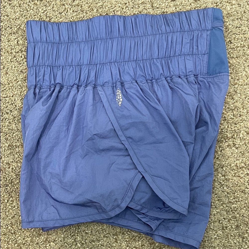 EUC! Free People High-Waisted Shorts, Size Small - Picture 4 of 5